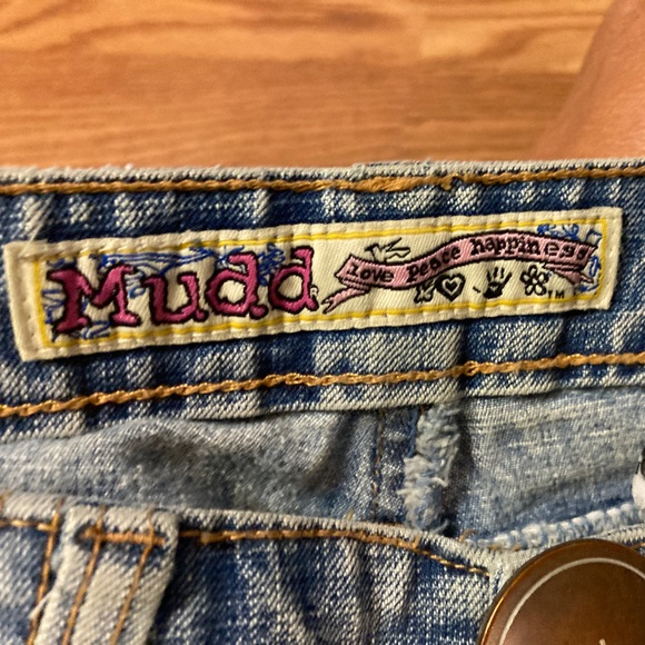 Mudd Capri’s - Picture 6 of 7